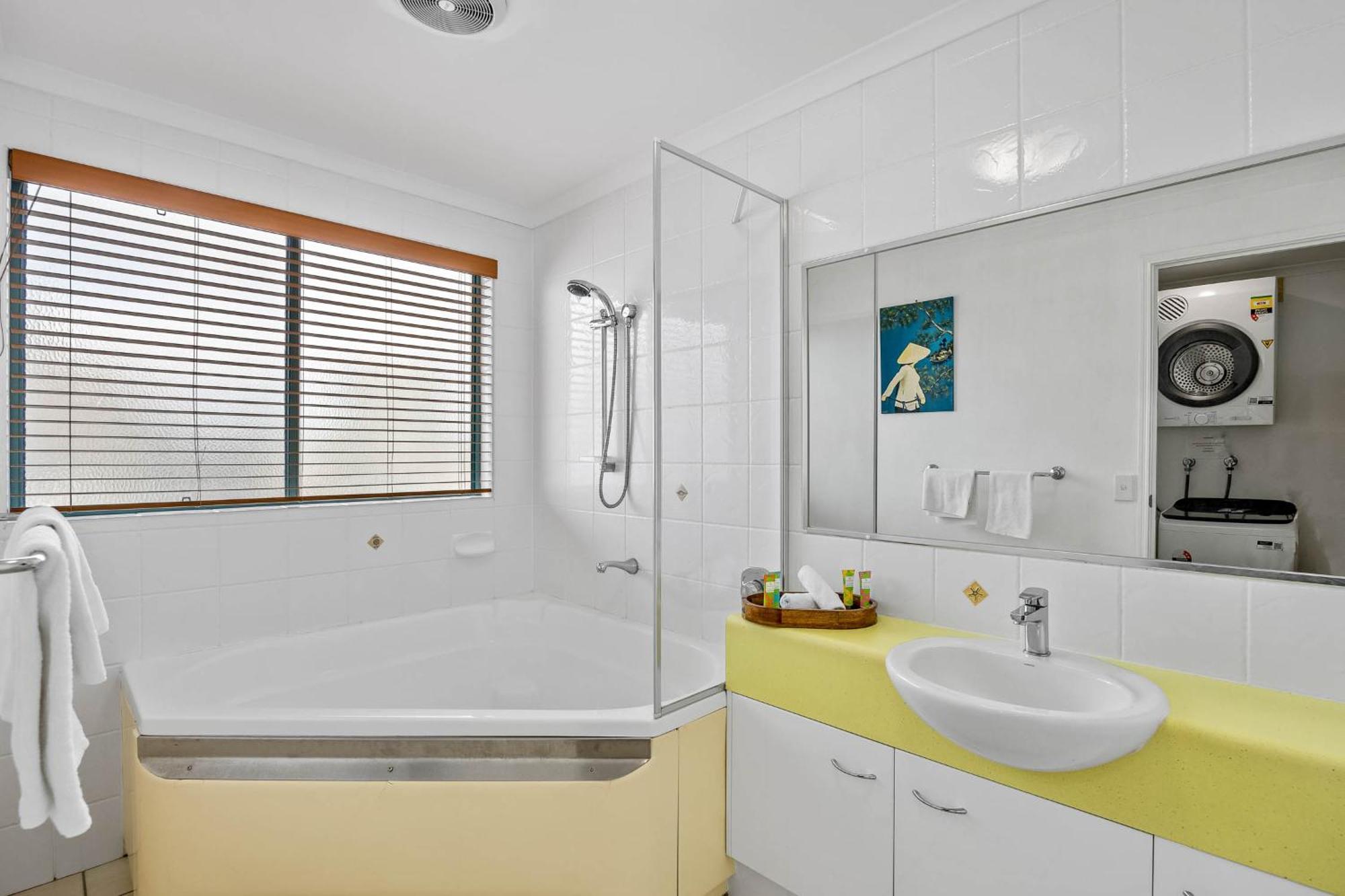 Sunshine Towers Boutique Apartments Maroochydore Esterno foto